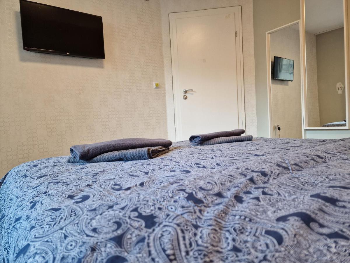 Marsselis Luxe Port Apartment Varna Ngoại thất bức ảnh